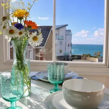 Flip Flop Flat, Sea Views, Short Stroll To Beaches Newquay  Exterior photo